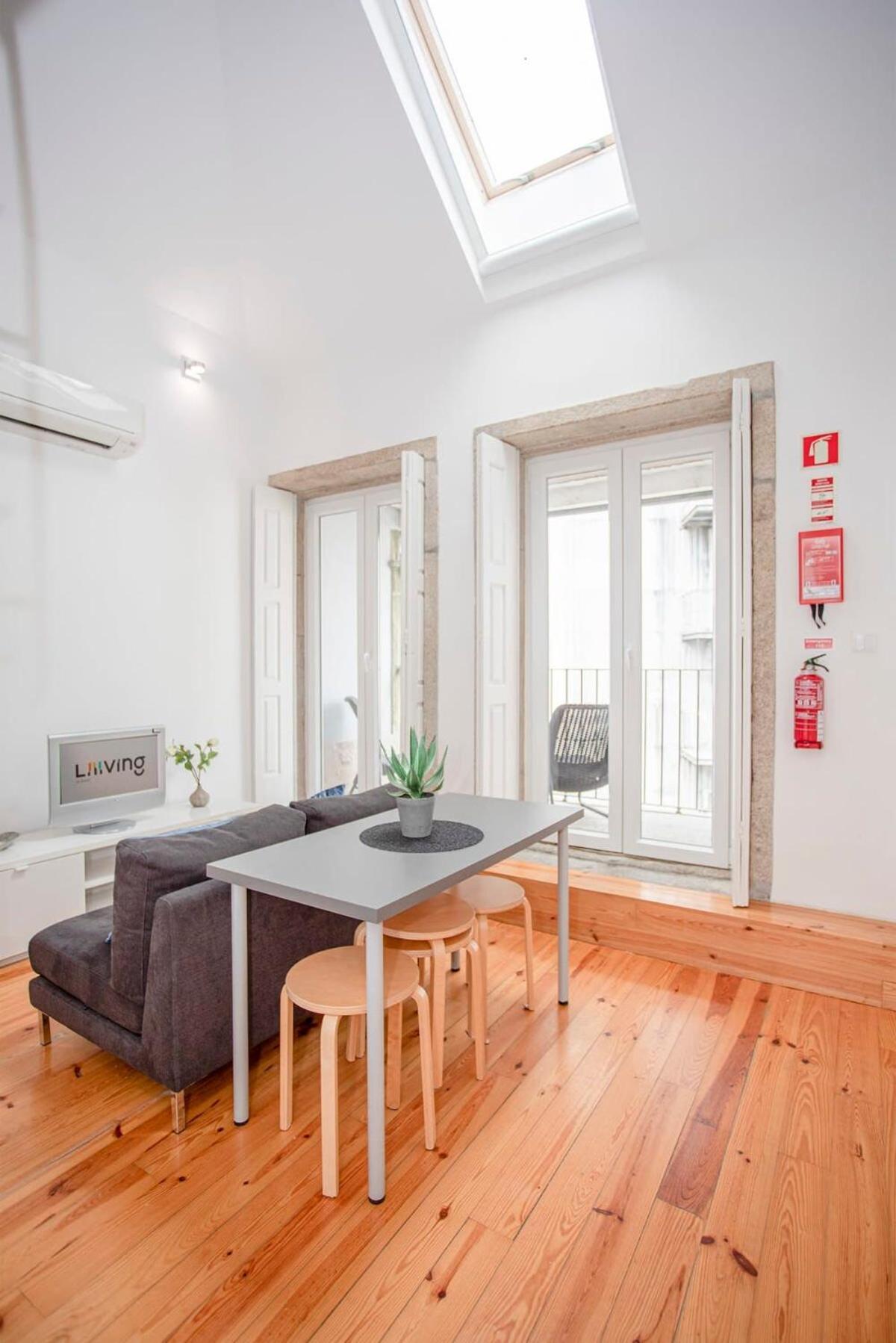Apartamento Liiiving In Porto - Heart Of Porto Mezzanine Exterior foto